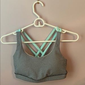 Lululemon sports bra